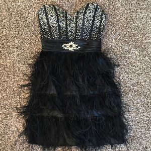 Mac Duggal Couture Black short dress w/ feathers